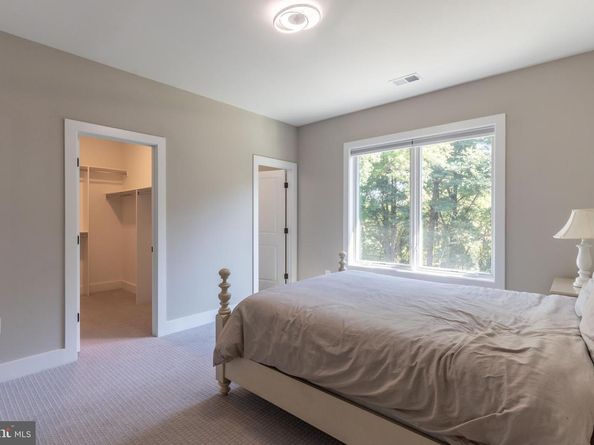 2873 Hideaway Road, Fairfax VA 22031