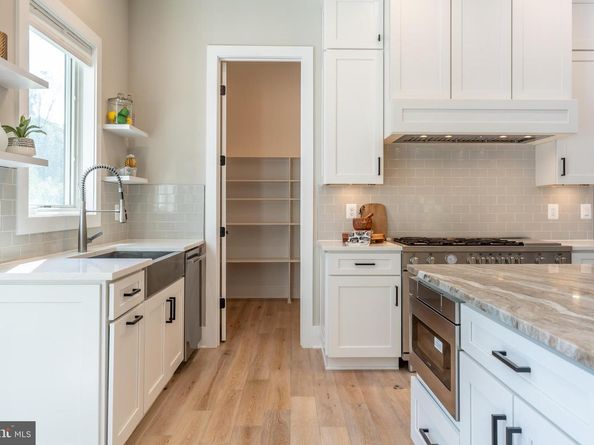 2873 Hideaway Road, Fairfax VA 22031