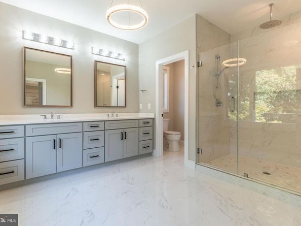 2873 Hideaway Road, Fairfax VA 22031