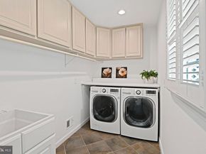 1807 Horseback Trail, Vienna VA 22182