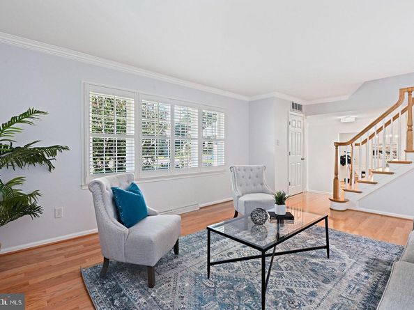 1807 Horseback Trail, Vienna VA 22182