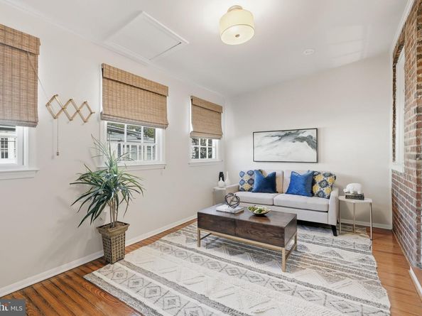 2417 Huidekoper Place NW, Washington DC 20007