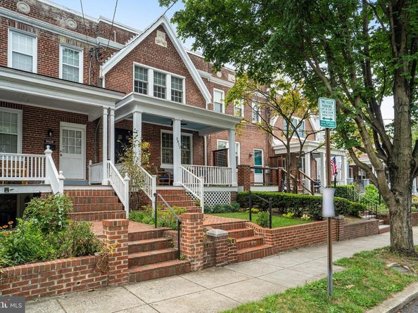 2417 Huidekoper Place NW, Washington DC 20007