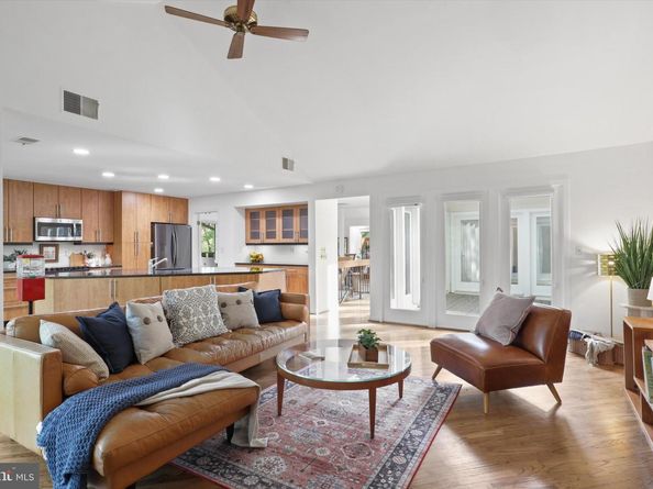 8501 River Rock Terrace, Bethesda MD 20817
