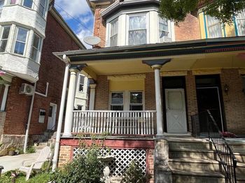 819 S Saint Bernard Street
