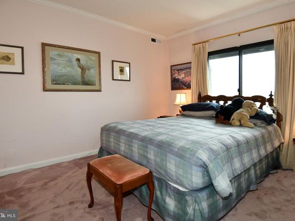 1250 S Washington Street 816, Alexandria VA 22314