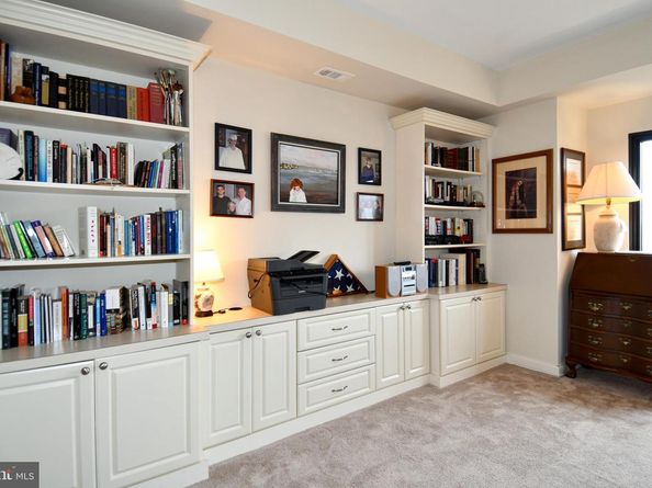 1250 S Washington Street 816, Alexandria VA 22314