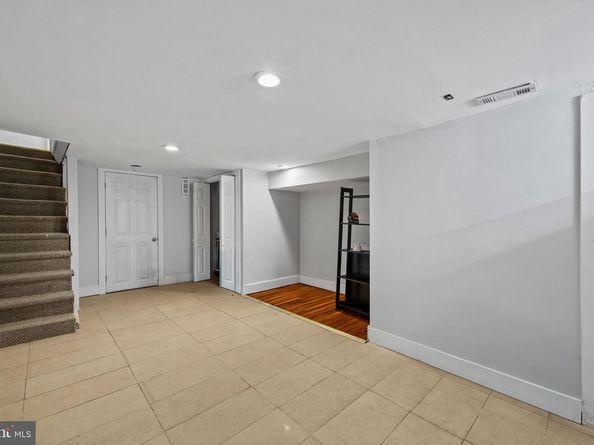 2026 N Lawrence Street, Philadelphia PA 19122