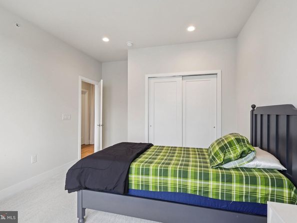 612 Brewster Alley 74, King Of Prussia PA 19406