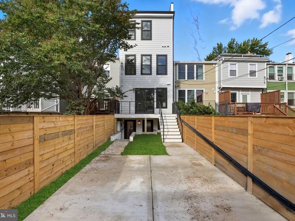 5229 5TH Street NW, Washington DC 20011
