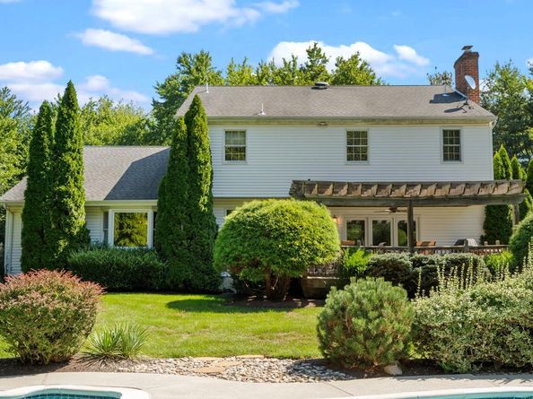 2756 Pickertown Road, Warrington PA 18976