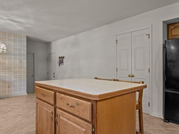 2756 Pickertown Road, Warrington PA 18976
