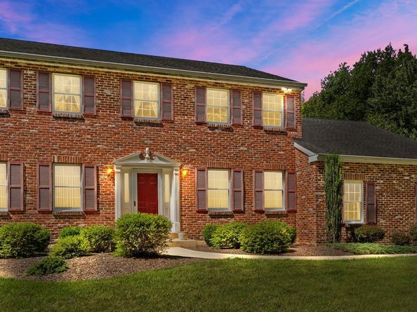 2756 Pickertown Road, Warrington PA 18976