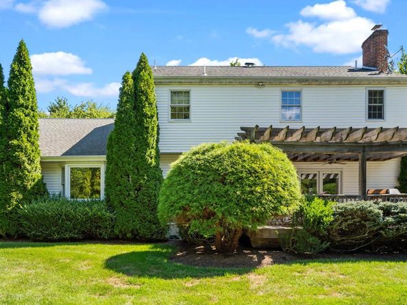 2756 Pickertown Road, Warrington PA 18976