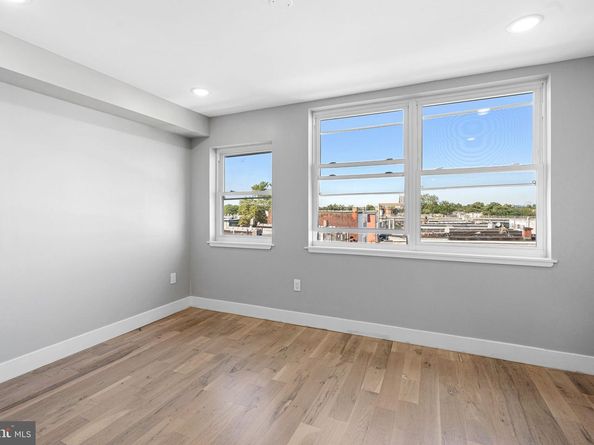 5341 Chestnut Street, Philadelphia PA 19139
