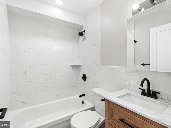 5341 Chestnut Street, Philadelphia PA 19139