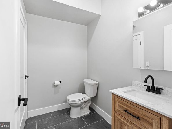 5341 Chestnut Street, Philadelphia PA 19139