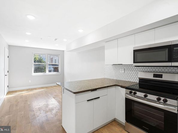 5341 Chestnut Street, Philadelphia PA 19139