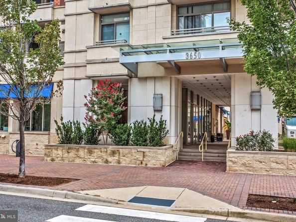 3650 S Glebe Road 1147, Arlington VA 22202