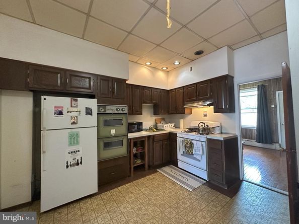 1218 Mckean Street, Philadelphia PA 19148