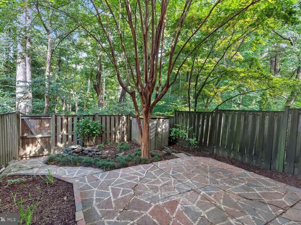 7804 Byrds Nest Pass, Annandale VA 22003