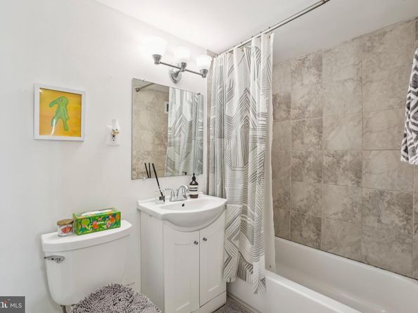 730 24TH Street NW 205, Washington DC 20037