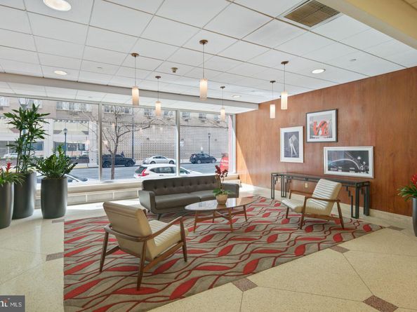 1901 John F Kennedy Boulevard 2715, Philadelphia PA 19103
