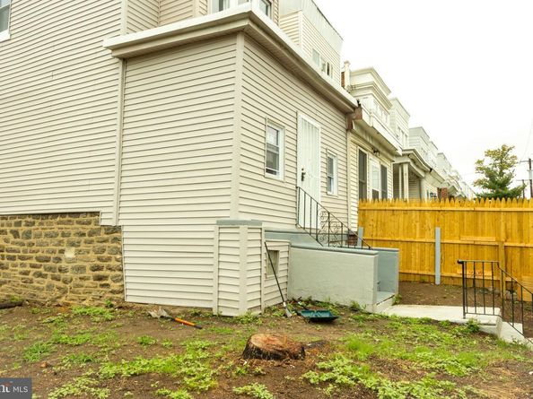 5500 N 6TH Street, Philadelphia PA 19120