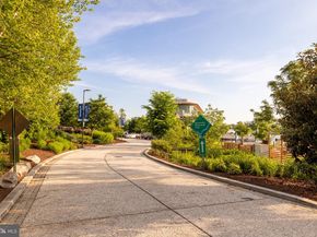 45 Sutton Square SW 306, Washington DC 20024