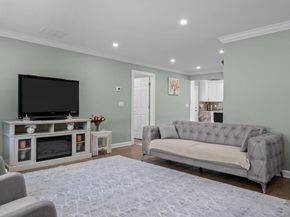 64 Kenwood Drive S S, Levittown PA 19055