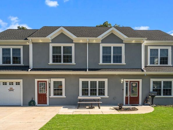 64 Kenwood Drive S S, Levittown PA 19055