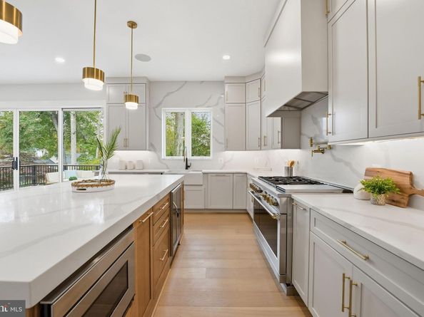 7228 Allan Avenue, Falls Church VA 22046