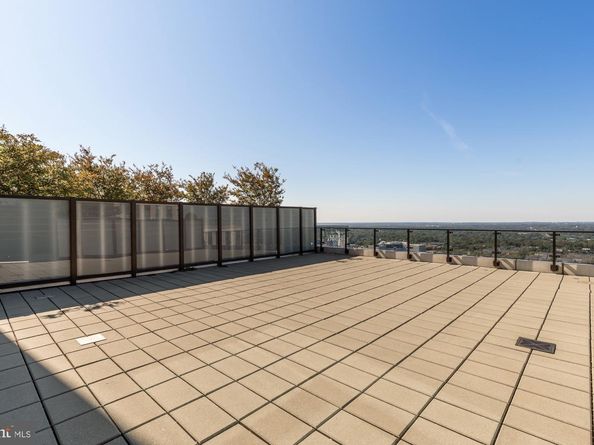 1650 Silver Hill Drive 1205, Mclean VA 22102