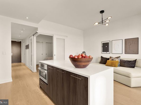 1650 Silver Hill Drive 1205, Mclean VA 22102
