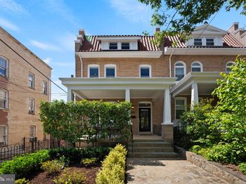 1402 Decatur Street NW