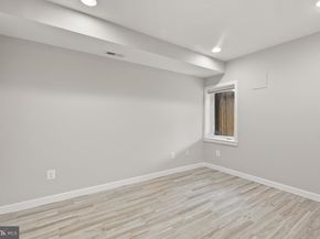 1402 Decatur Street NW, Washington DC 20011