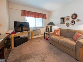 1900 John F Kennedy Boulevard 1012, Philadelphia PA 19103