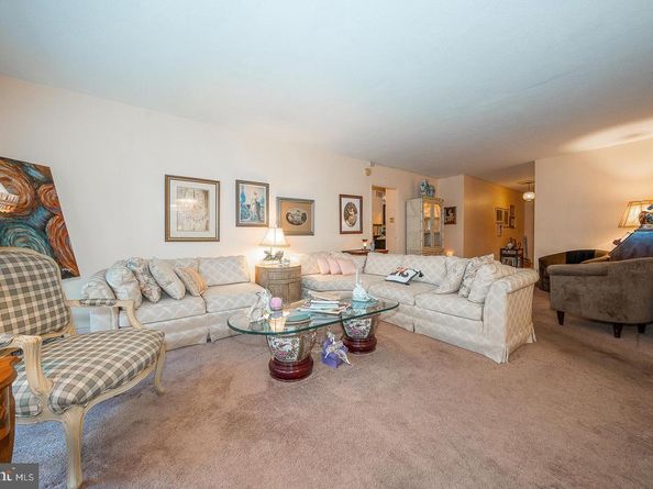 1900 John F Kennedy Boulevard 1012, Philadelphia PA 19103