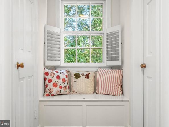 2833 Northampton Street NW, Washington DC 20015