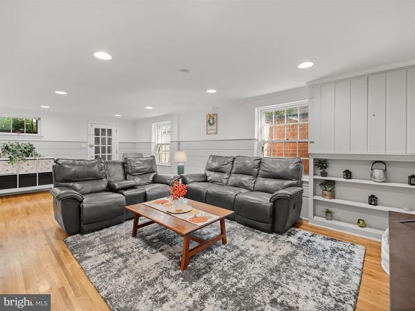 2833 Northampton Street NW, Washington DC 20015