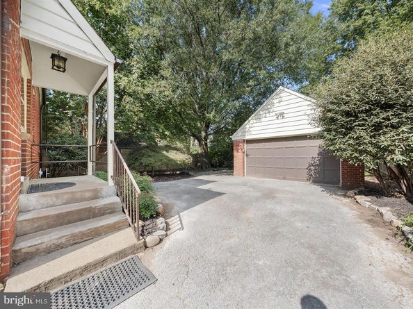 2833 Northampton Street NW, Washington DC 20015