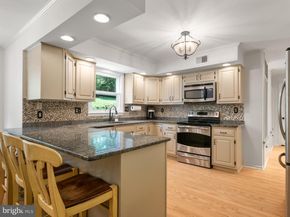 1064 Beaumont Road, Berwyn PA 19312