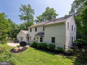 1064 Beaumont Road, Berwyn PA 19312