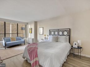 224 W Rittenhouse Square 601, Philadelphia PA 19103