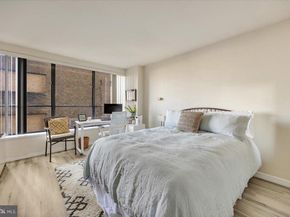 224 W Rittenhouse Square 601, Philadelphia PA 19103