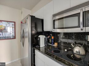 224 W Rittenhouse Square 601, Philadelphia PA 19103