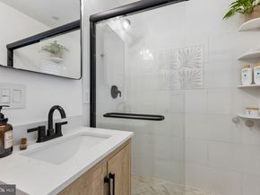 2700 S Grant Street, Arlington VA 22202