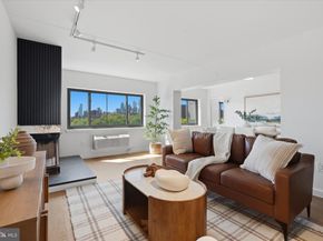 200 Lombard Street 806, Philadelphia PA 19147