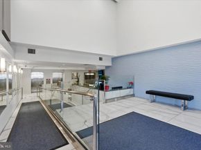 200 Lombard Street 806, Philadelphia PA 19147