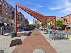 200 Lombard Street 806, Philadelphia PA 19147
